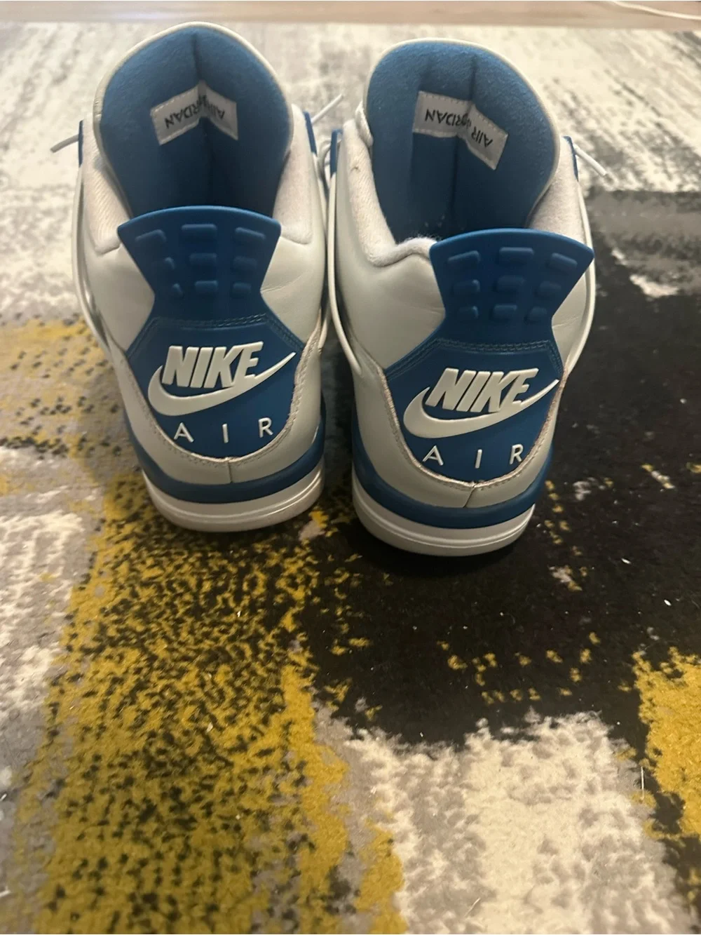 Retro Air Jordan 4 Military Blue